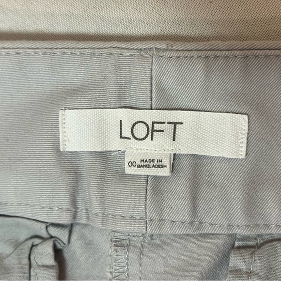 2/$20 -Loft Riviera Grey Casual Flat Front Mid Rise Preppy, Versatile Shorts - S - Picture 9 of 15